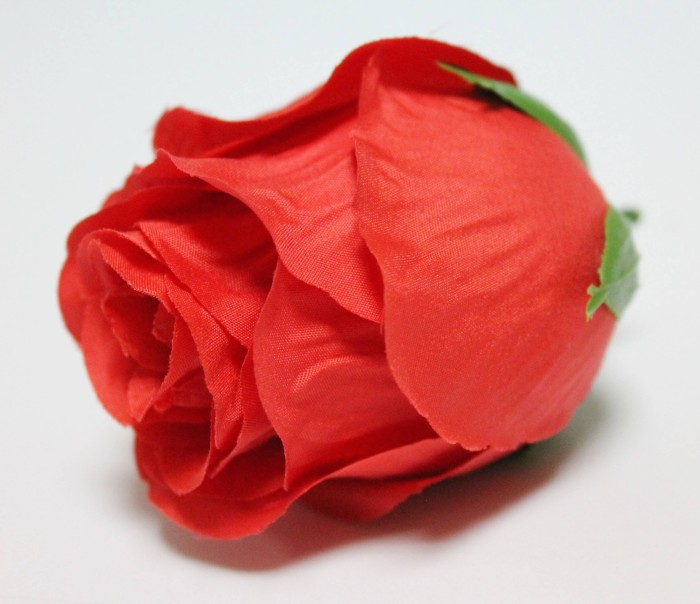 Г12255 Голова роз бутон с яйцом"Мустанг" 8см(20шт)