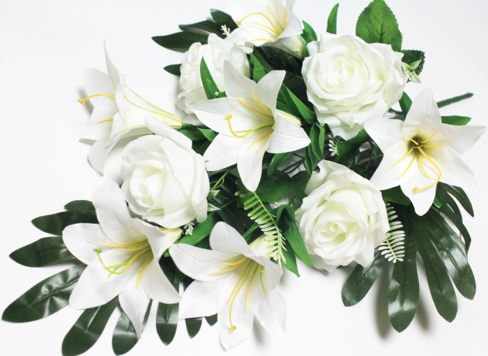 Б12190 Букет-веер роза и лилия 10 гол."Классика жанра"67см