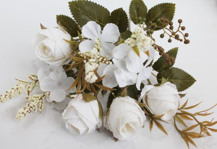 Б11914 Б/С Букет евро роз с доб."Талисман"6вет.Н32см(20шт)