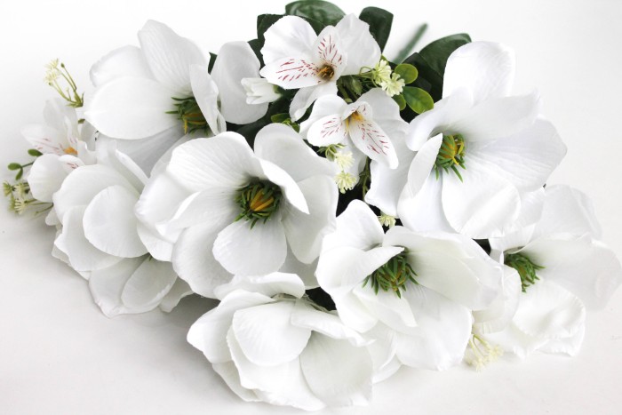 Б11990 Б/С Букет магнолии с добав."Фараон"10в.60см(10микс)