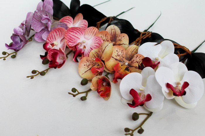 В11500 Б/С Орхидея с корешками из латекса"Интрига"Н38см