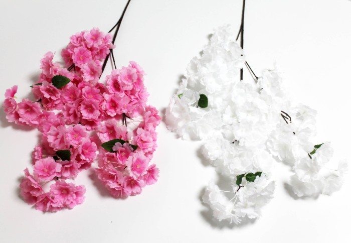 В12121 Б/С Ветка Японская вишня тройная 95см(5шт)