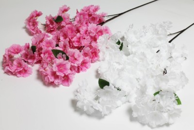 В12121 Б/С Ветка Японская вишня тройная 95см(5шт)