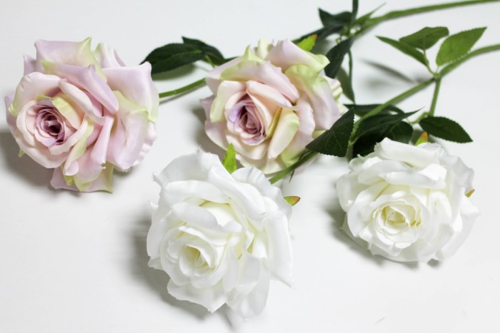 В12263 Б/С Ветка крупная роза 2 гол."Гран при"78см