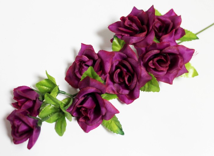 В1009 Б/С Вет. крупная голова розы каскад"Мал.леди"8г.55см(10шт)