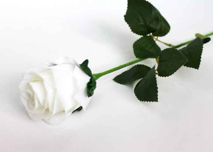 О6504  Бутон розы оригинальной"Андалузский"Н78см(100микс)