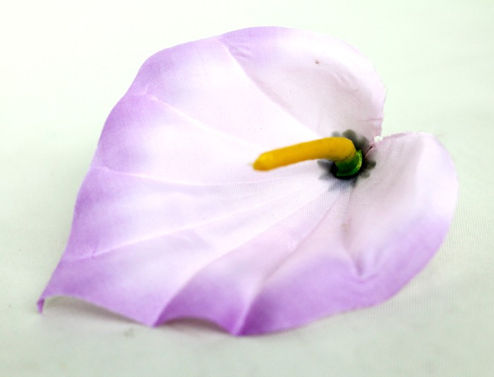 Г10791 Калла"Ручеек"с тычинкой d=10см(600микс)