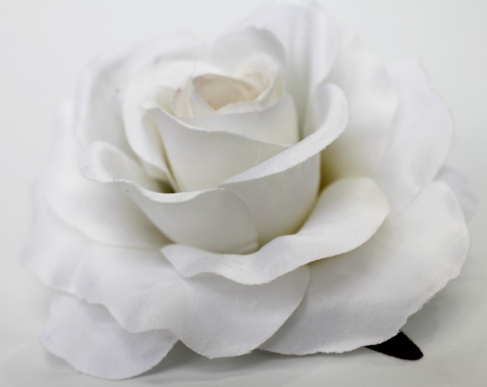 Г10003 Роза"Грация"сатин D14.2см 7сл.(20/300шт)