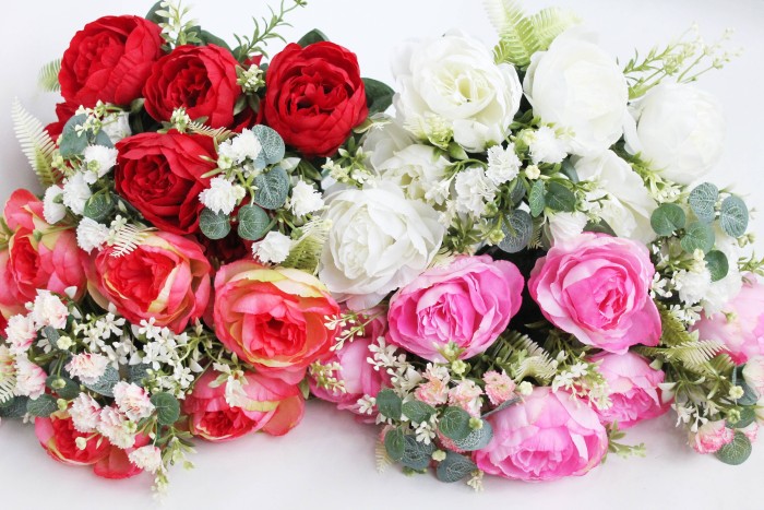 Б11936 Б/С Букет пионов 9 вет.с доб.и эвкалипт."Сопрано"47см