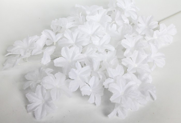 В11539 Б/С Ветка калерия-свадебная флористика 4в.57цв.Н95см(5шт)