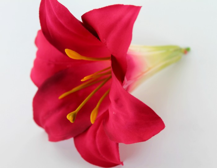 Г10860 Б/С Гол.из толстого сатина Лилии"Чудная,та самая"Н13,2см(20шт)