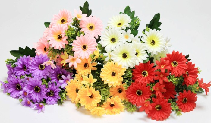 Б12301 Б/С Букет гербера 7г.в розетке "Пьеро"32см(20микс)