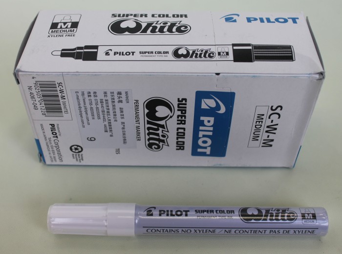 Р1869 Маркер PILOT 2мм (уп.-12шт.) золото,серебро,белый