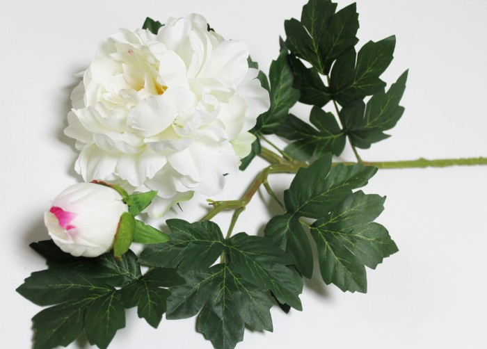 В12228 Б/С Пион красивый и объемный 2головы 6 листьев "Полный восторг" 78см