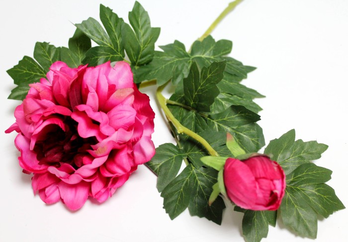 В12228 Б/С Пион красивый и объемный 2головы 6 листьев "Полный восторг" 78см