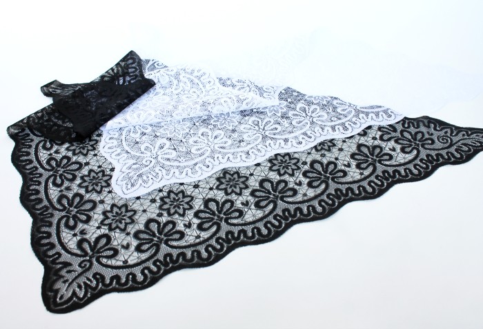 Р4052 Косынка ритуальная с оплавленным краем (109х75см)