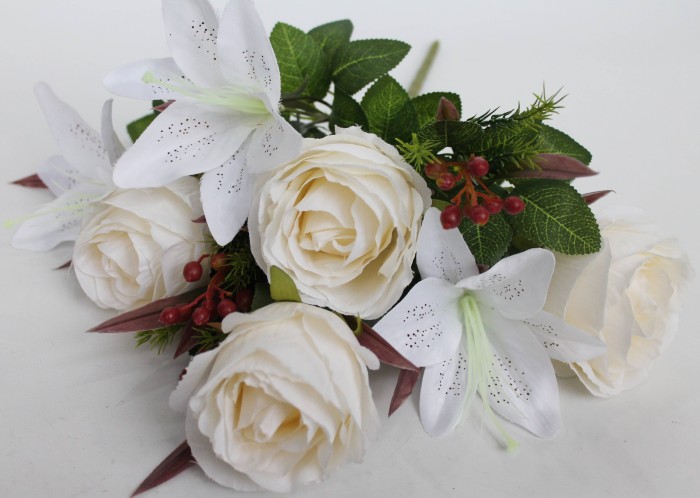 Б11744 Букет пионовидн.роза с лил.10в."Голубка"Н48см(3микс)