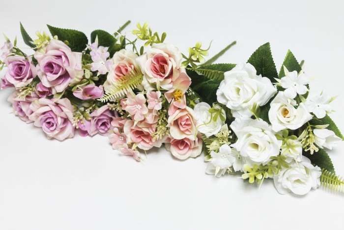 Б12230 Б/С Букет евро роз с добав."Мальта"5в.H29см(10микс)