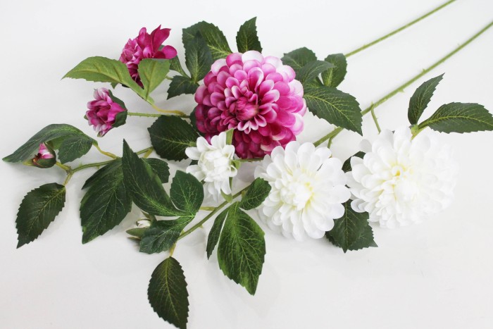 В11948 Б/С Ветка георгин 3 гол."Далия"77см