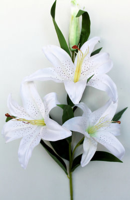 В9011 Б/С Ветка лилии"Янтарная"3г.+1б.Н103см(4шт)