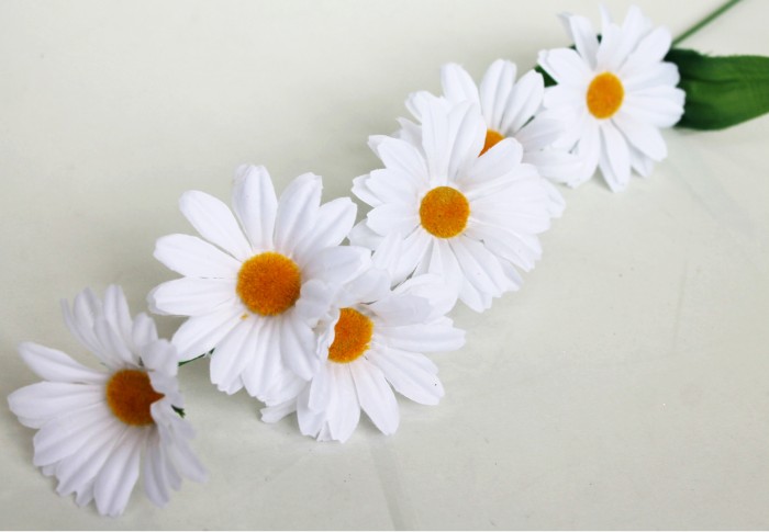 В7922 Вет.6 г.крупных ромашек нивяник Н60см(100шт)