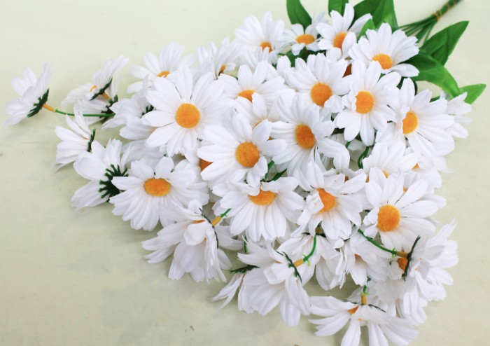 В7922 Вет.6 г.крупных ромашек нивяник Н60см(100шт)