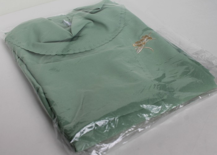 Р11085 Б/С Платье ритуальное "Ирис"