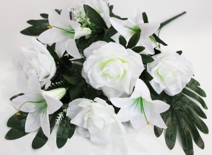 Б11882 Букет веерный роза с лилией и 3 лист.монстеры 9в.65см