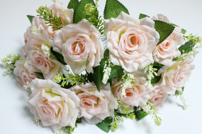 Б12023 Б/С Букет роз 12 голов с доб."Богема"44см