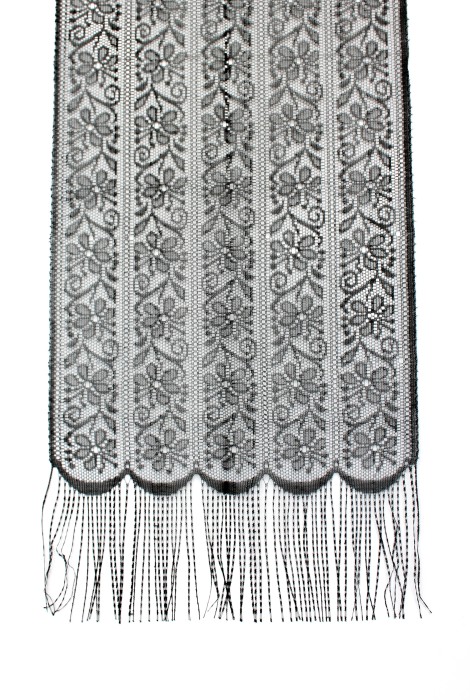 Р3509 Шарф белый/черный с кистями