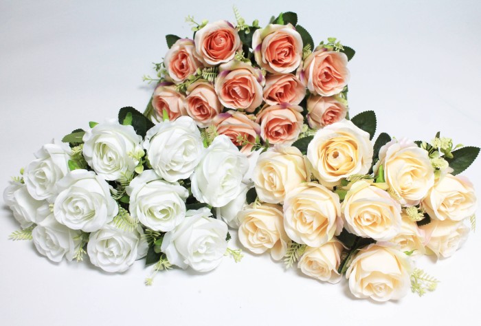 Б12241 Б/С Букет 11 голов крупных роз"Баронесса"Н50см(3микс)