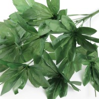 темно-зеленый