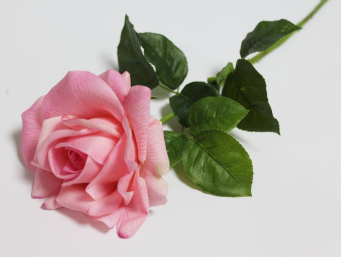 О12087 Б/С Роза (Real Touch) живое на ощупь(это не силикон!) 65см