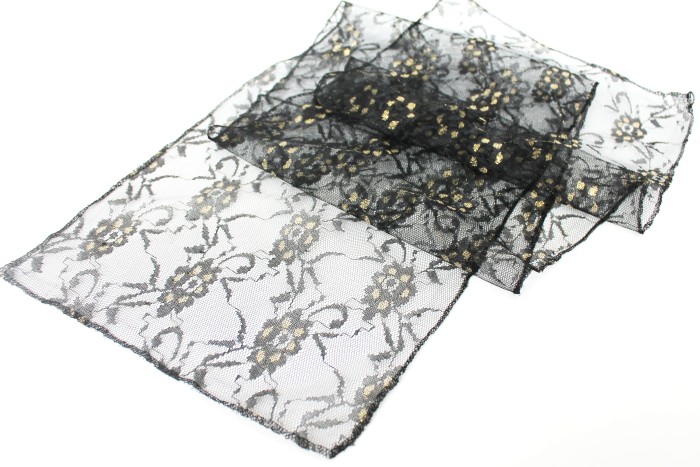 Р3288 Шарф ритуальный гипюр с люрексом.