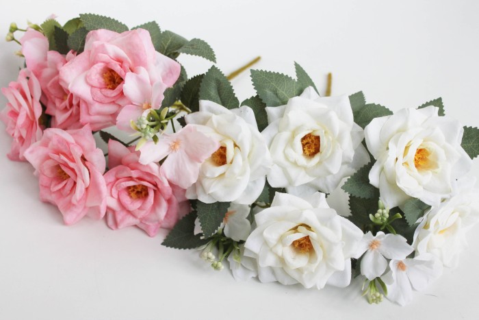 Б11969 Б/С Букет евро роз с доб.цветоч."Полина"7г.31см(10шт)