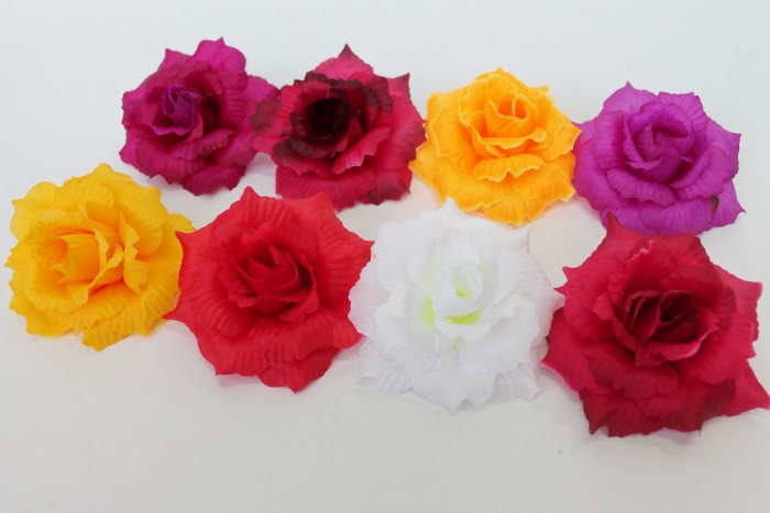 Г7202 Б/С Гол. розы сред. 5сл.13,5 см"Зарница"(30/600шт)